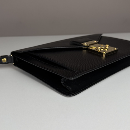 Louis Vuitton Pochette Epi Dragonne