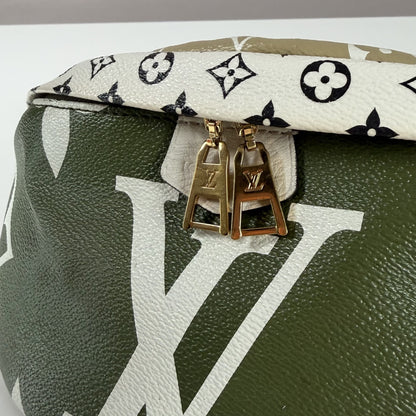 Louis Vuitton Bumbag Monogram Giant Khaki Green