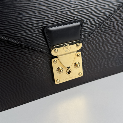 Louis Vuitton Pochette Epi Dragonne