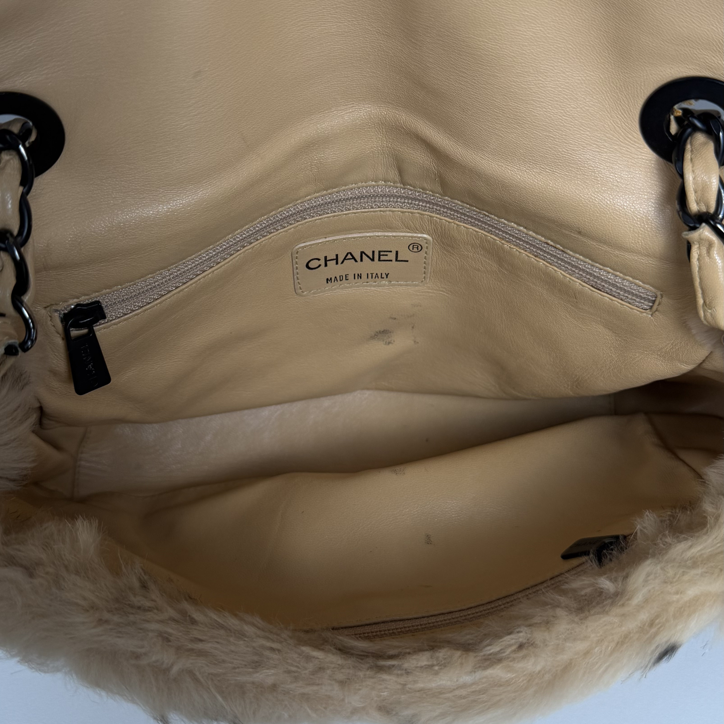 Chanel Fur Shoulder Bag – Chain Strap