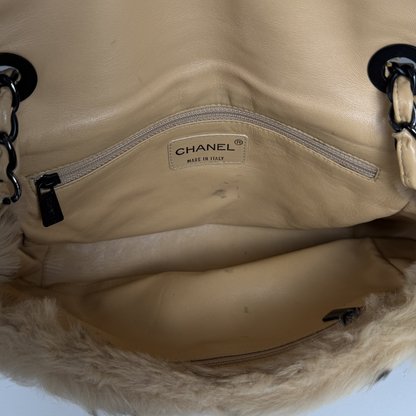 Chanel Fur Shoulder Bag – Chain Strap