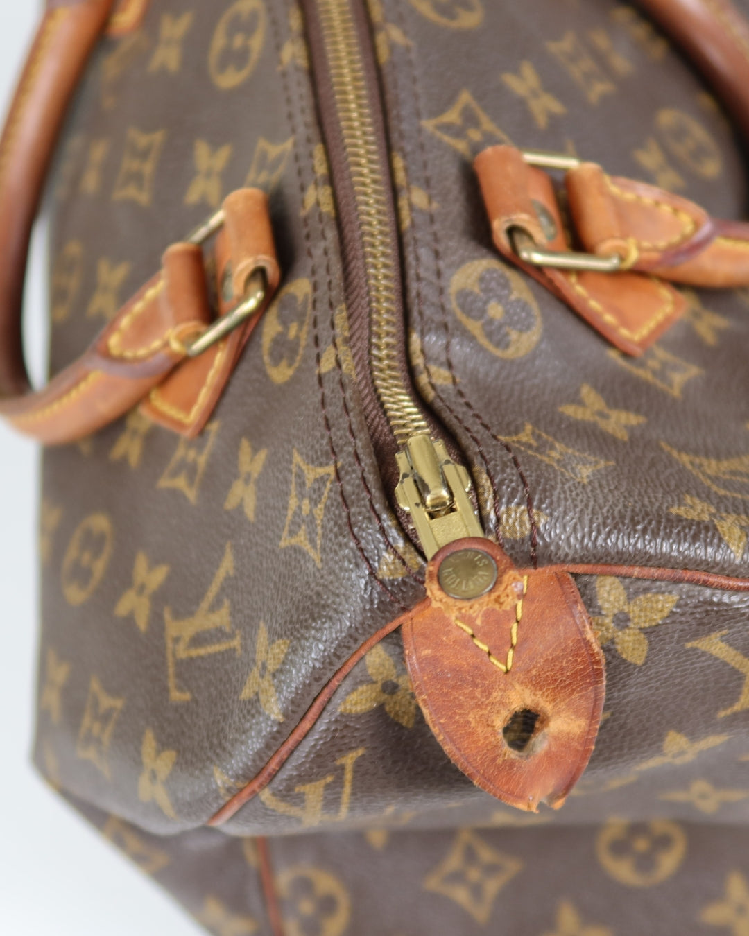Louis Vuitton Speedy 30