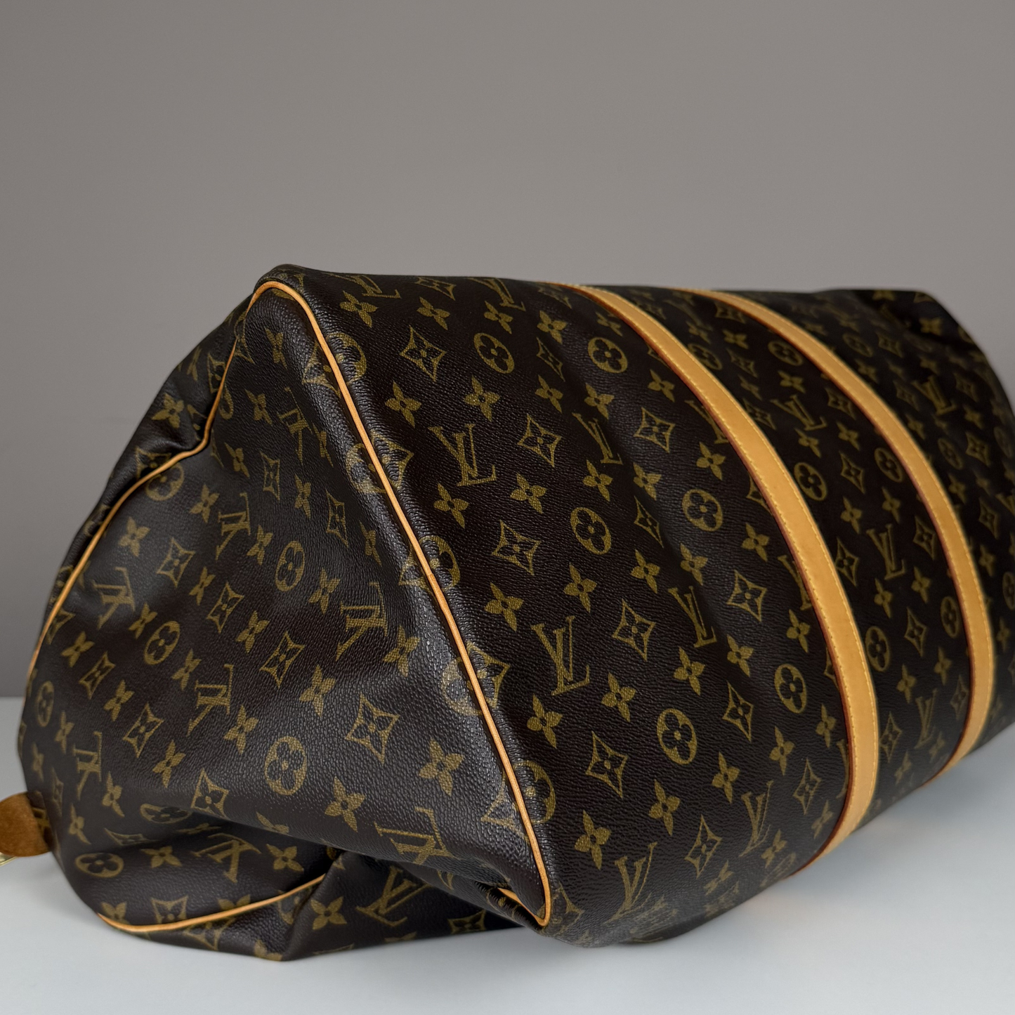 Louis Vuitton Keepall 55 – Monogram Canvas