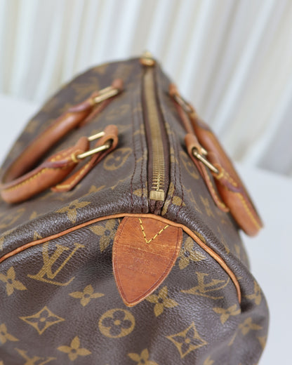 Louis Vuitton Speedy 30