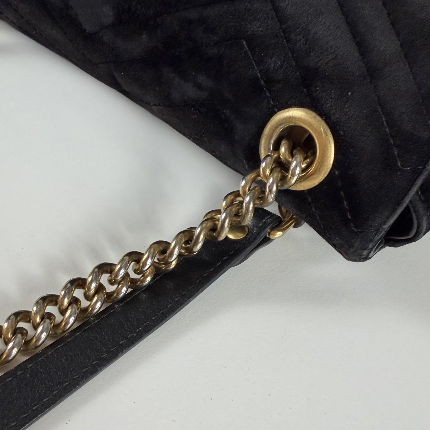 Gucci GG Marmont Velvet Medium