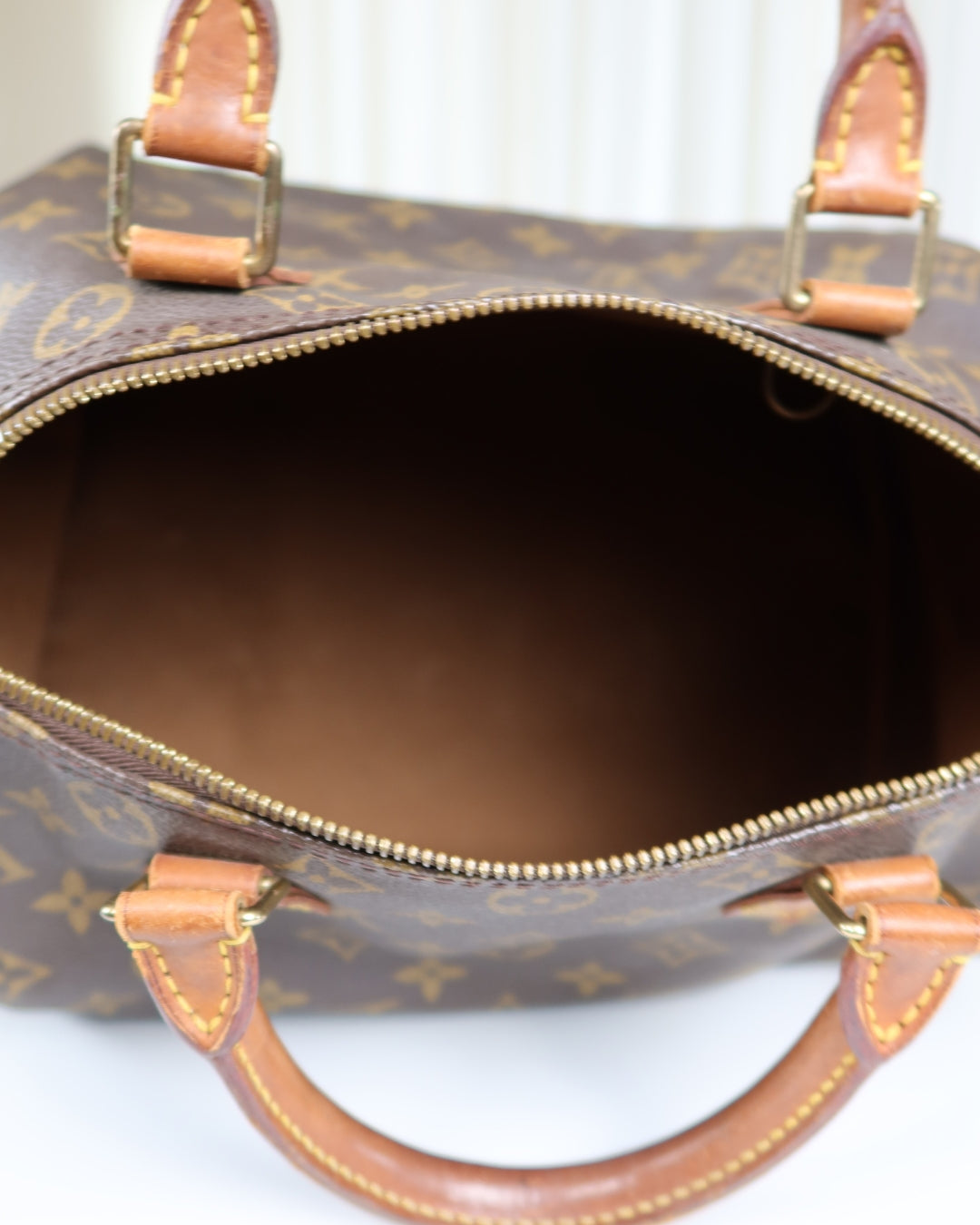 Louis Vuitton Speedy 30