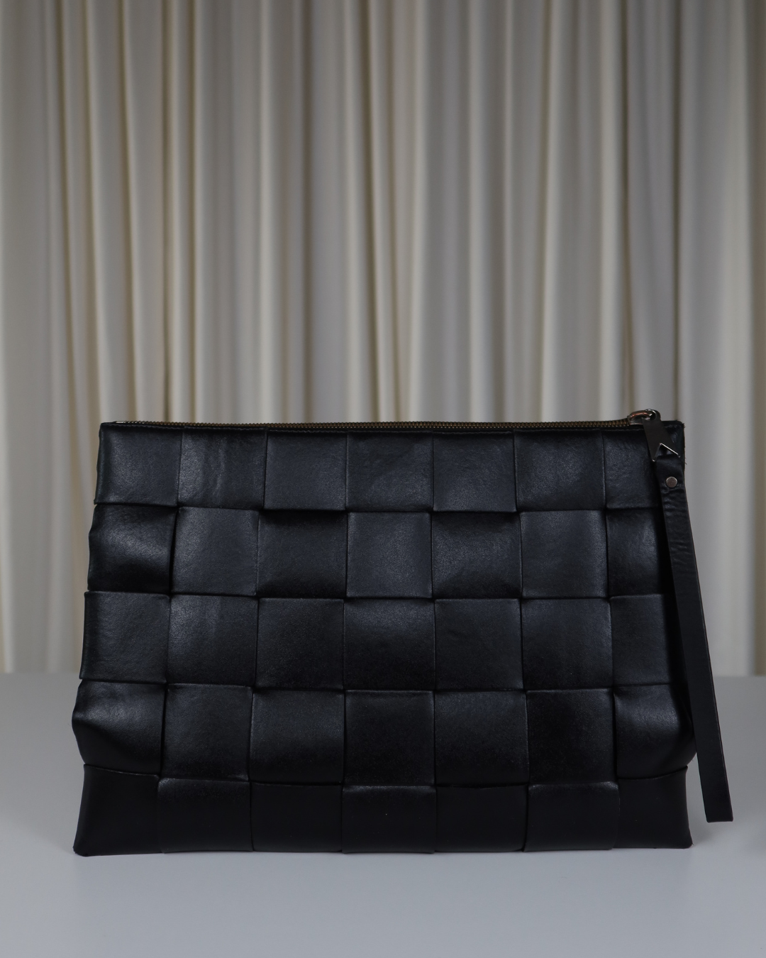 Bottega Veneta Maxi Intrecciato Leather Pouch