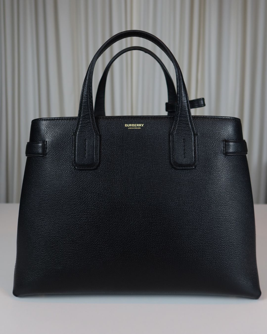 Burberry Medium Banner Leather Tote Black