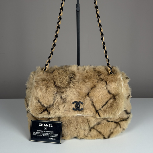 Chanel Fur Shoulder Bag – Chain Strap