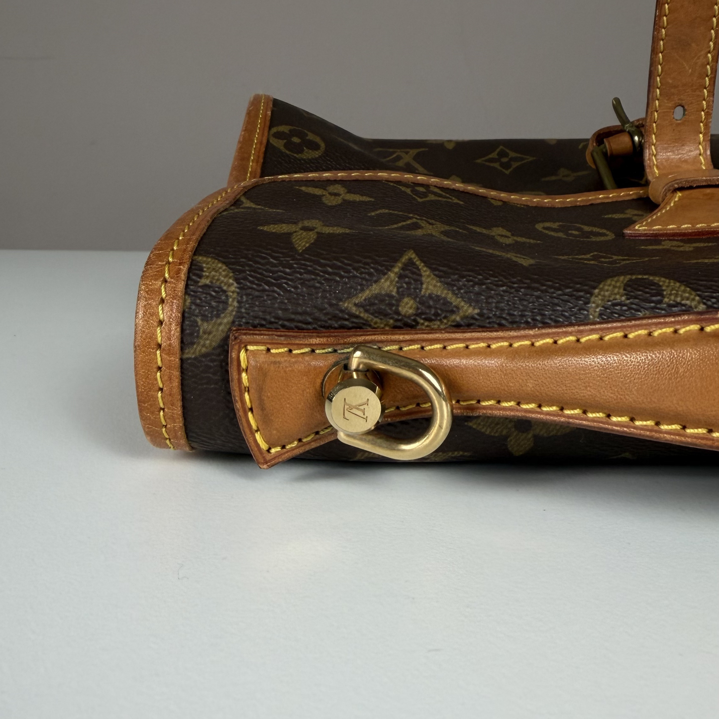 Louis Vuitton Bel Air