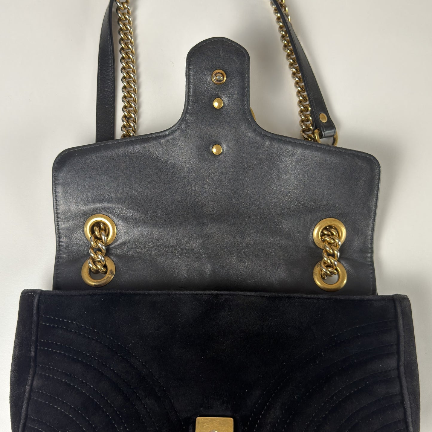 Gucci GG Marmont Velvet Medium
