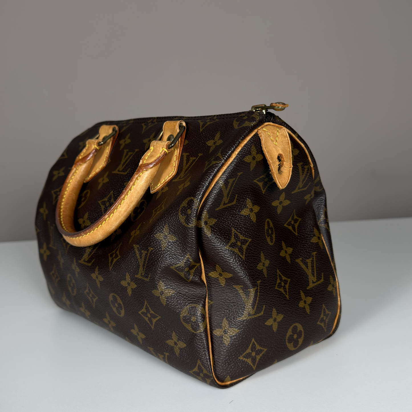 Louis Vuitton speedy 25 Monogram Canvas
