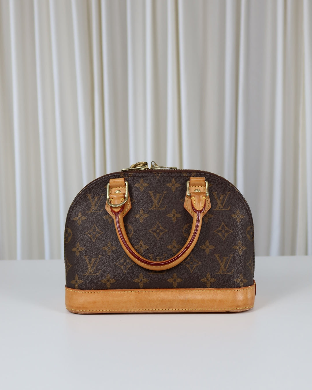 Louis Vuitton Alma BB Monogram Canvas