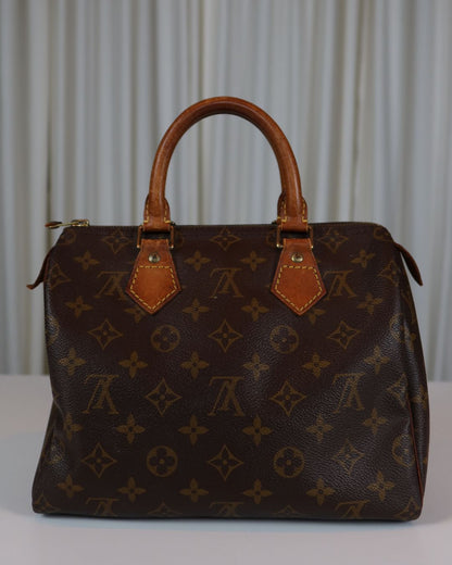 Louis Vuitton Speedy 25