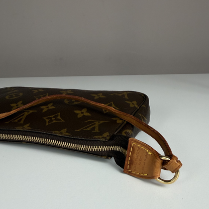 Louis Vuitton Pochette