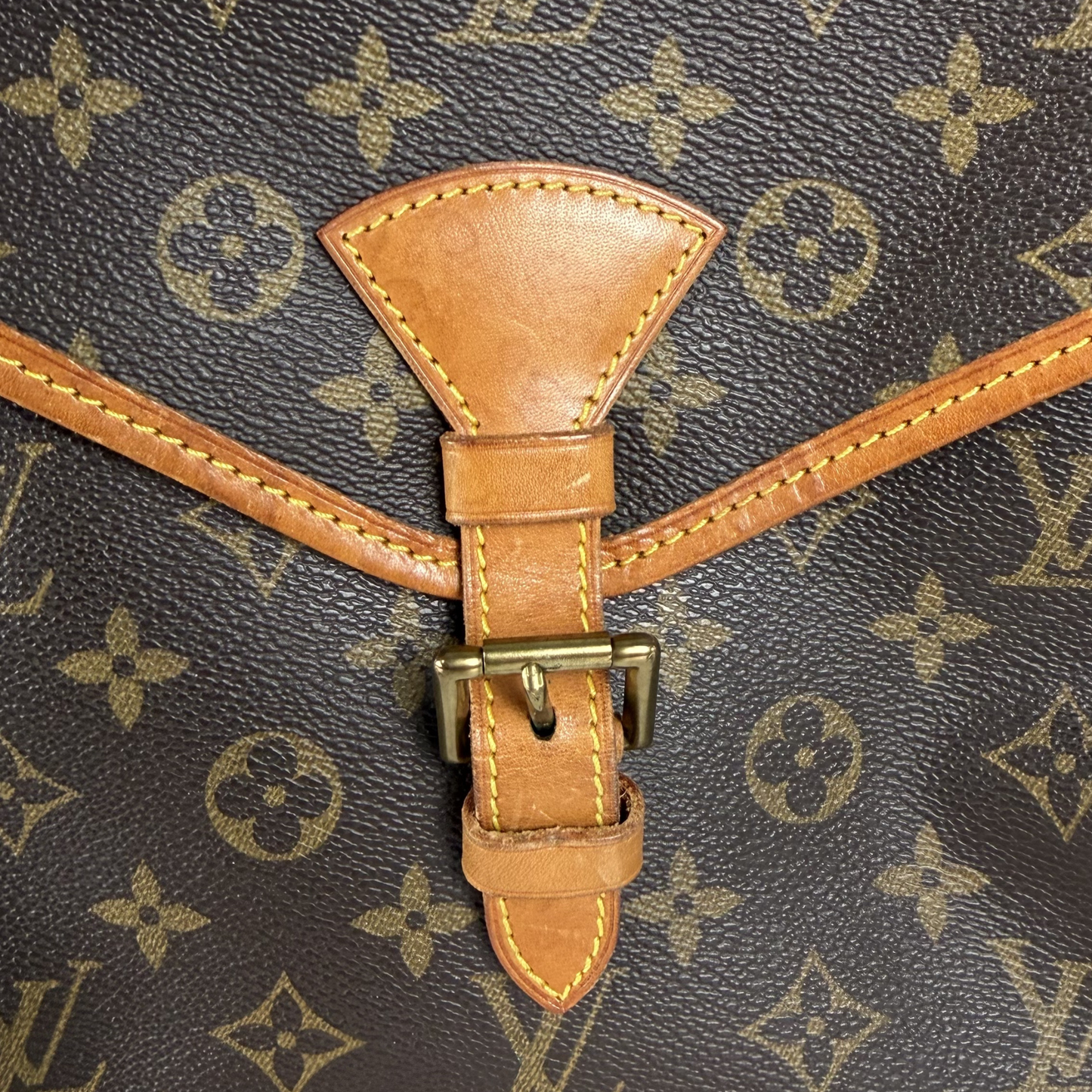 Louis Vuitton Bel Air