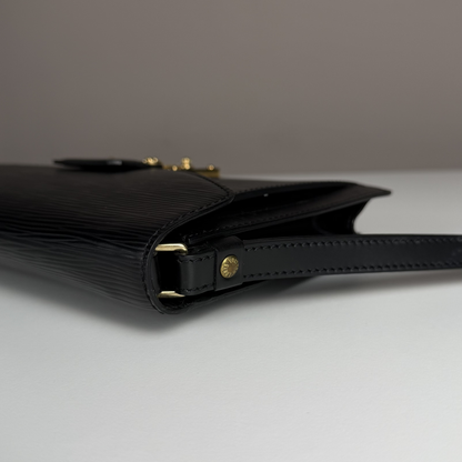 Louis Vuitton Pochette Epi Dragonne