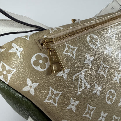 Louis Vuitton Bumbag Monogram Giant Khaki Green